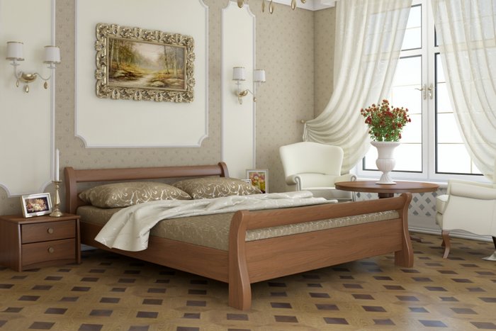 деревянная кровать в спальне