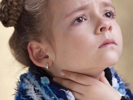 ​Боль в горле у ребенка: причины, диагностика, лечение