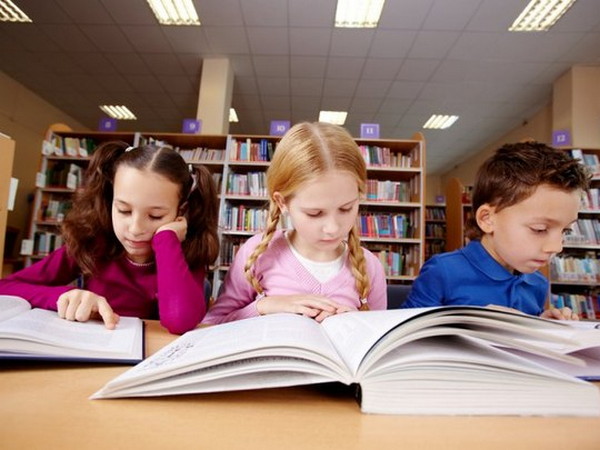 Как научить ребенка быстро читать? Техника быстрого чтения для детей