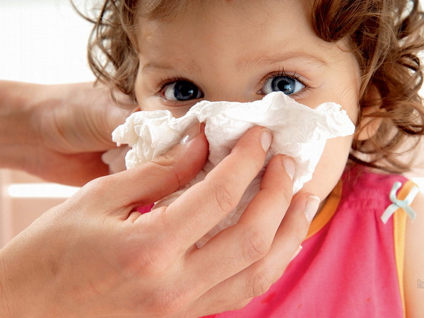 ​Заложенность носа у ребенка: причины, лечение