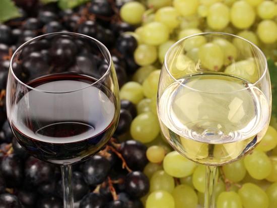 Как приготовить домашнее виноградное вино