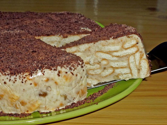 Торт из печенья без выпечки (рецепт)