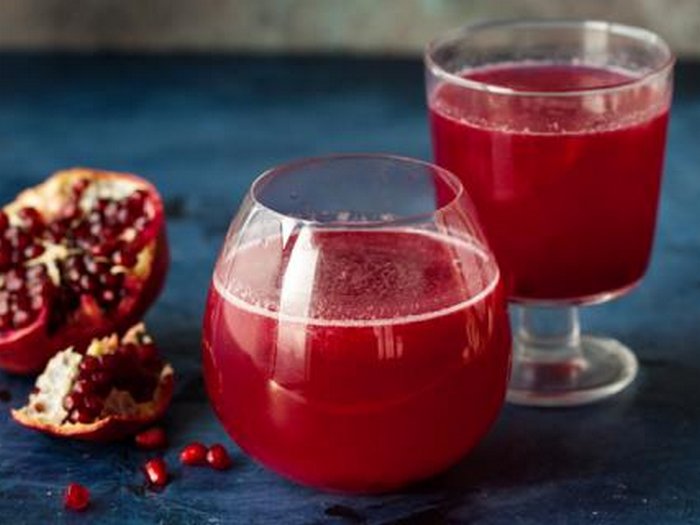 Как приготовить домашний фруктовый, или ягодный сок?